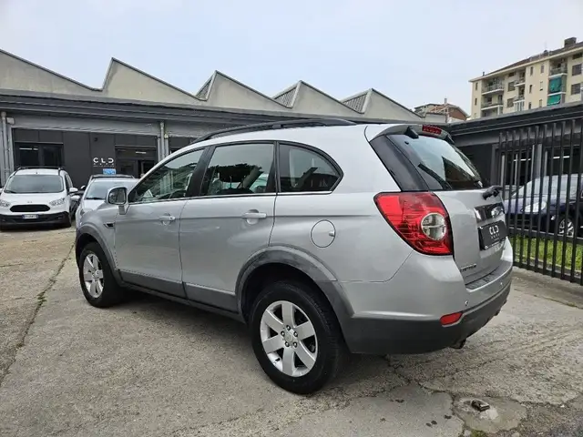 Chevrolet Captiva view 6
