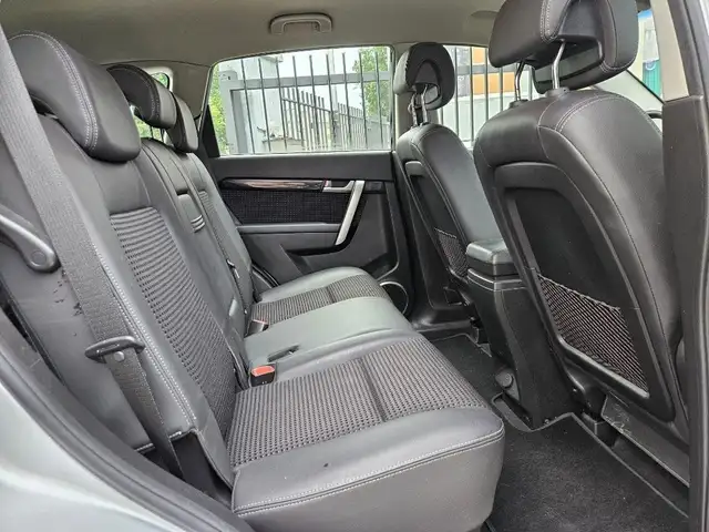 Chevrolet Captiva view 12