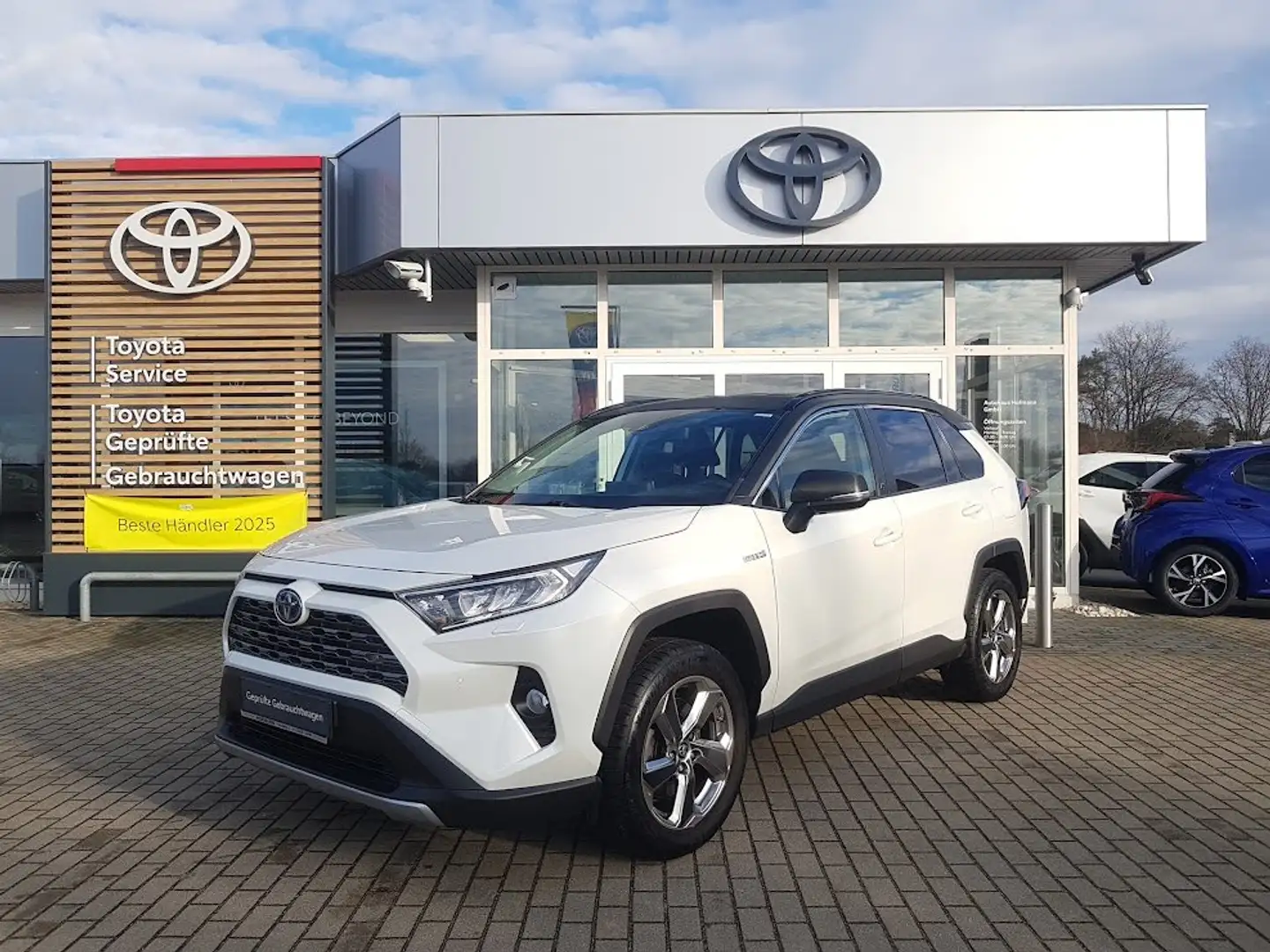 Toyota RAV 4 Hybrid 4x2 - Team Deutschland - Weiß - 1