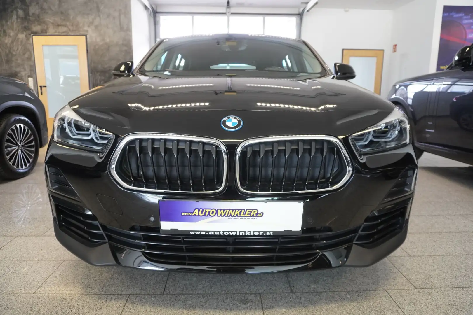 BMW X2 xDrive25e PHEV Aut. LED/Navi Schwarz - 2