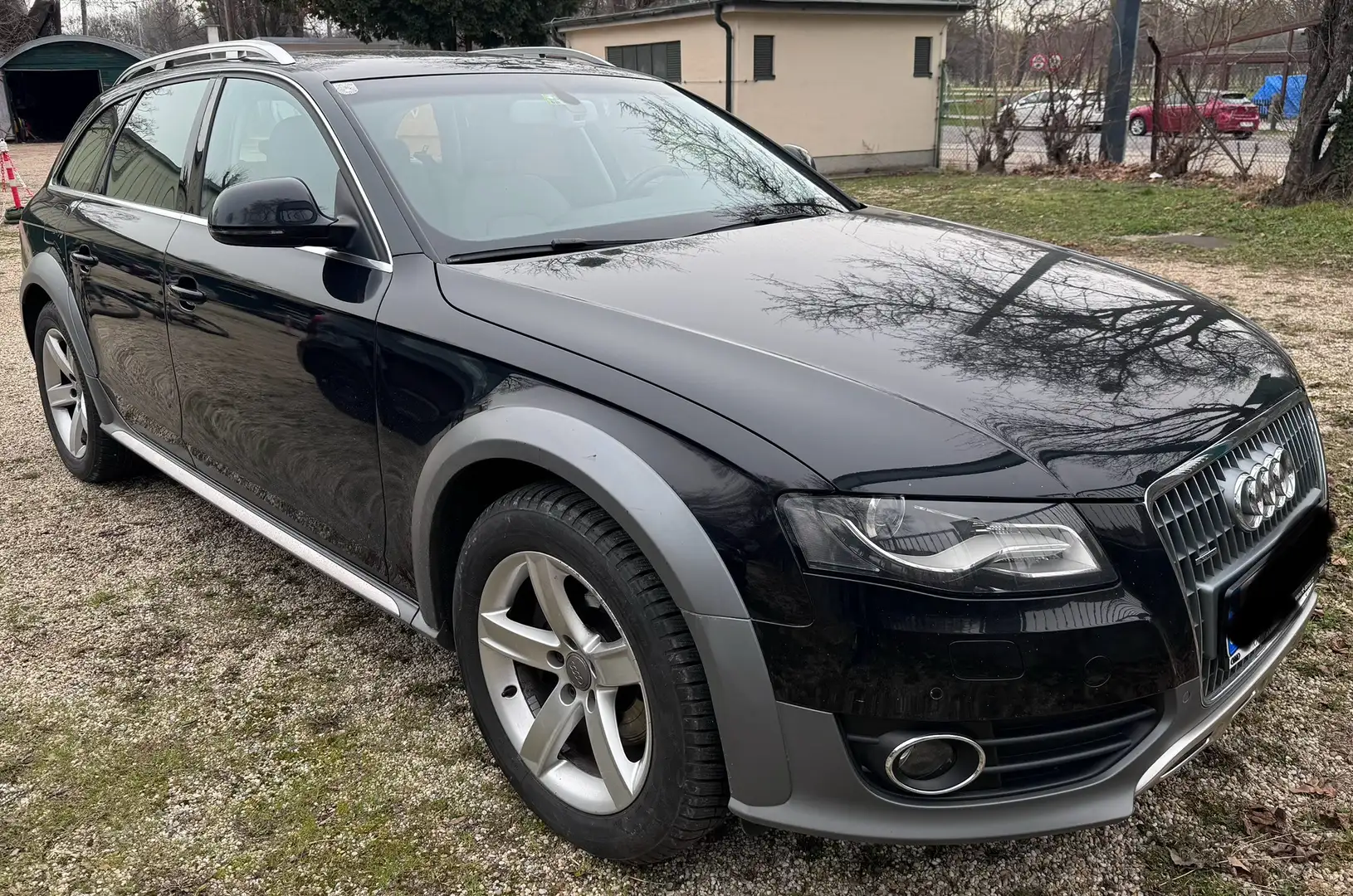 Audi A4 allroad 2,0 T FSI quattro S-tronic - 1