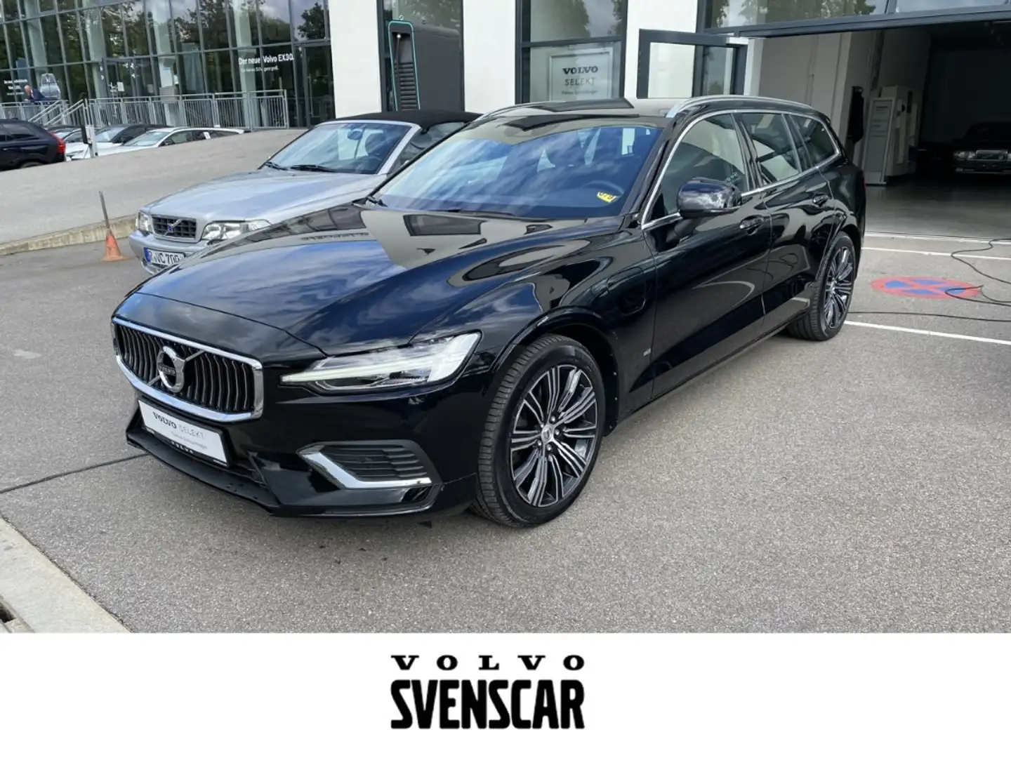 Volvo V60 Inscription Expression Recharge Plug-In Hybrid AWD Nero - 1