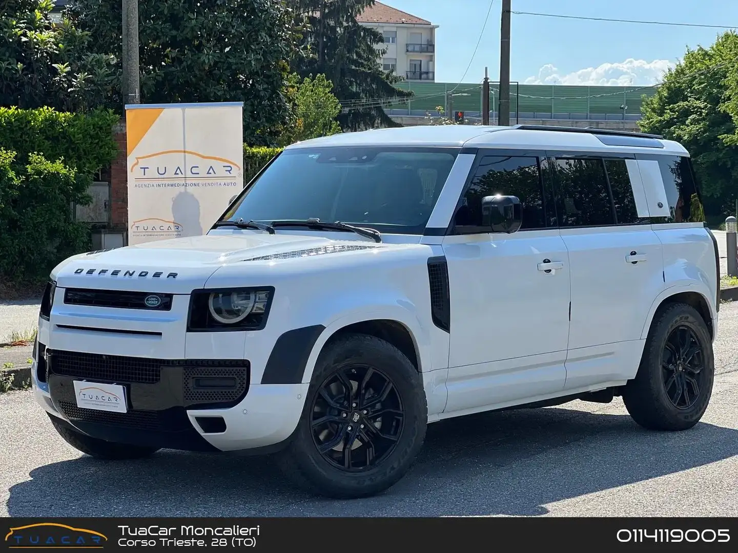 Land Rover Defender X-Dynamic HSE D 240 Bílá - 1