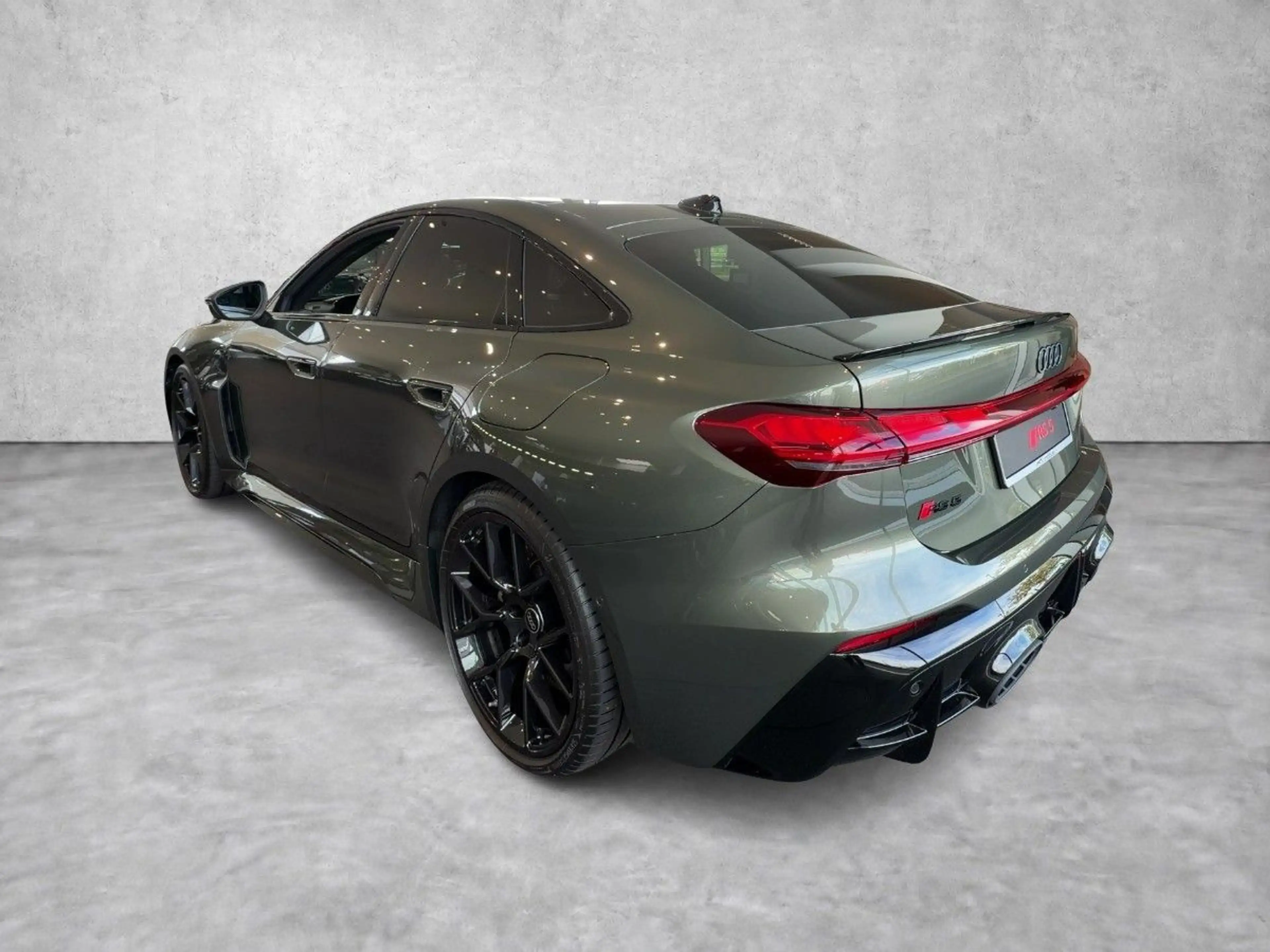 Audi RS5 tiptronic *MATRIX*PANO*360*B&O* — photo 3