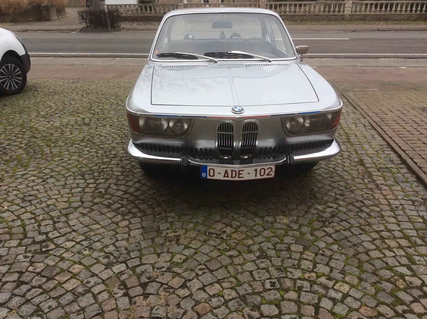 BMW coupe Grey - 1