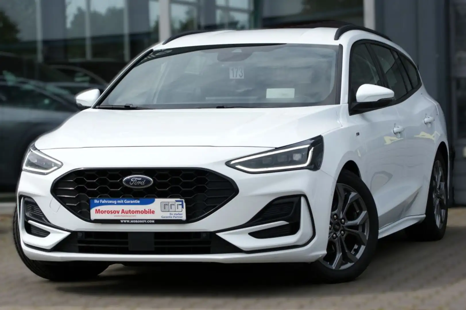 Ford Focus Turnier 1.5 EcoBlue Start-Stopp-System Aut. ST-LIN Wit - 1