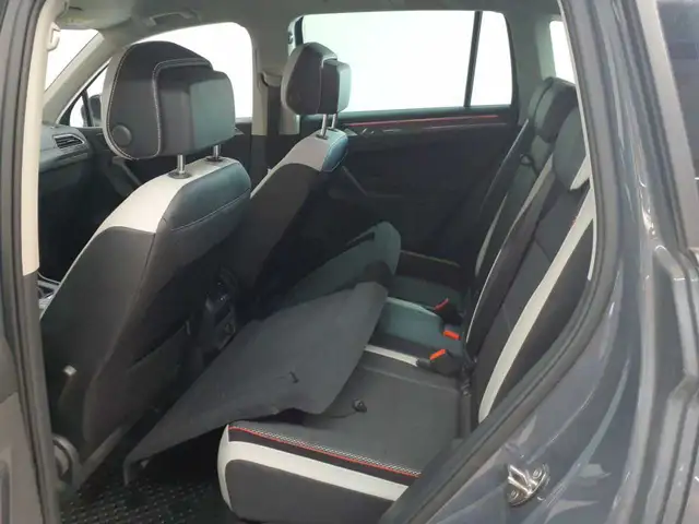 Volkswagen Tiguan view 13