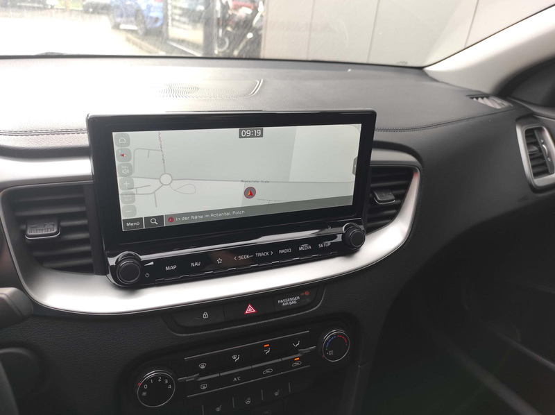 Kia Ceed SW / cee'd SW Sportswagon Spin AT Spin*Navi*Shzg*Lhzg*PDC*Cam... — photo 11