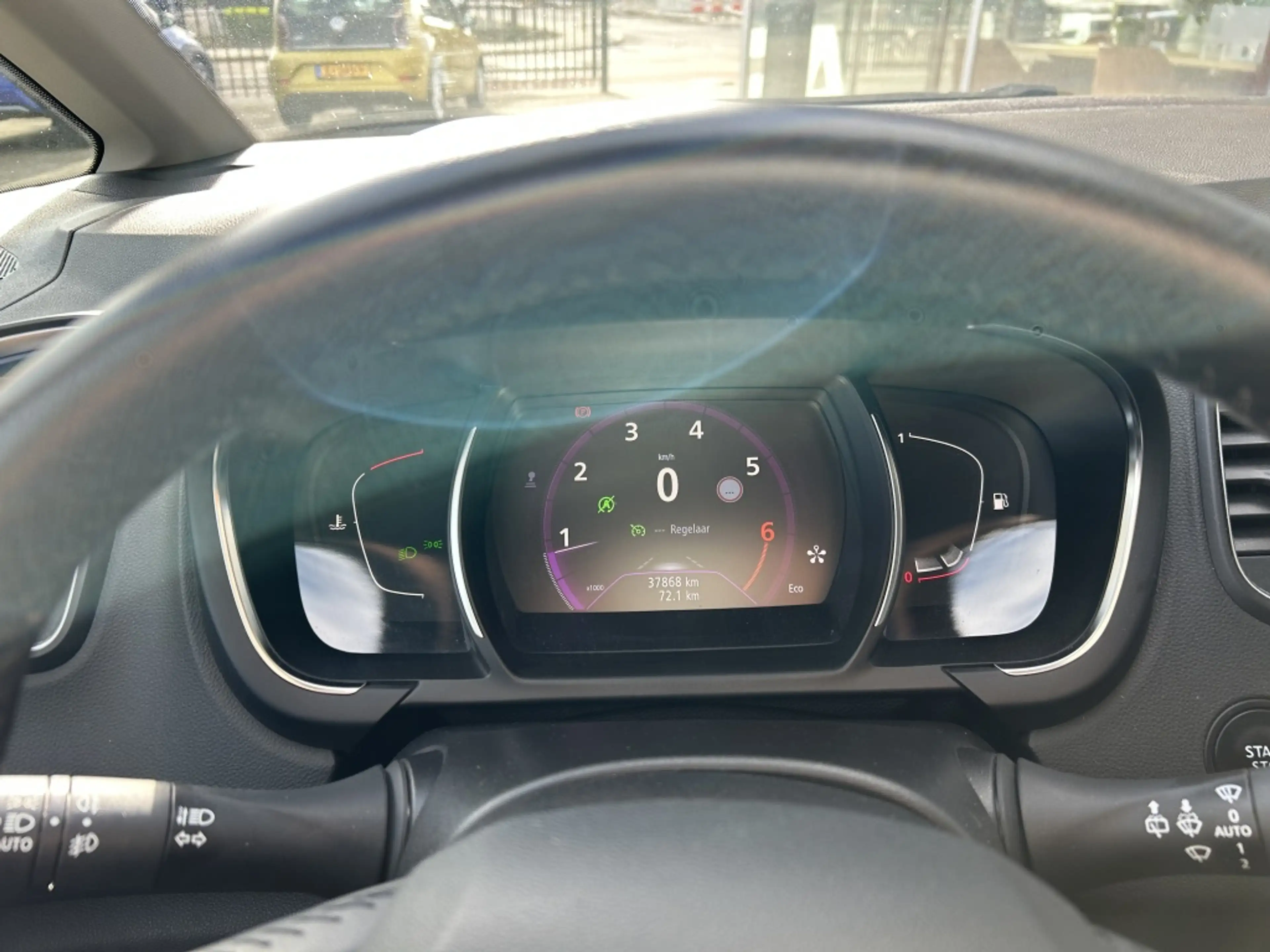 Renault Scenic 1.2 Energy TCe 130pk Bose — photo 8