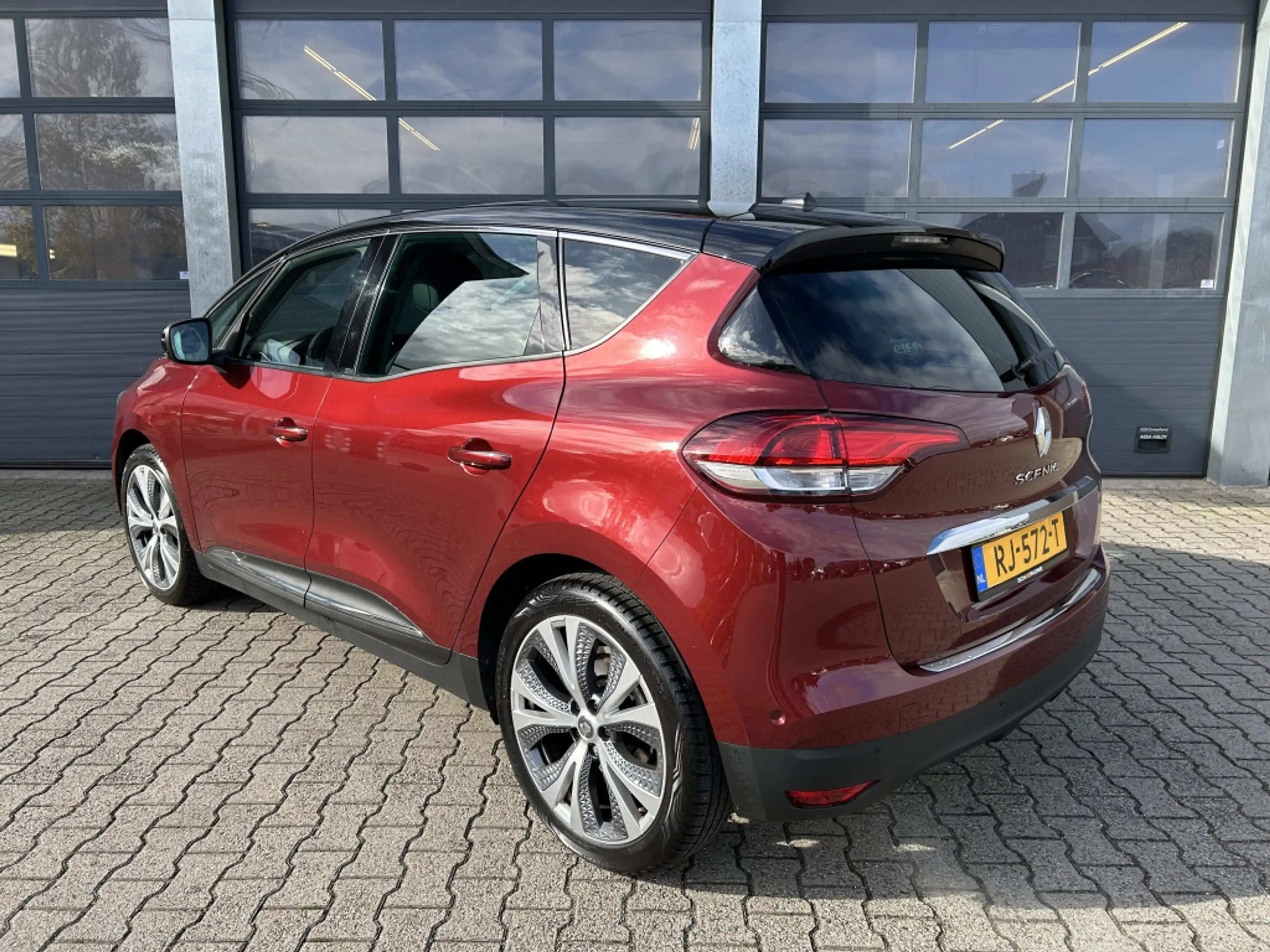 Renault Scenic 1.2 Energy TCe 130pk Bose — photo 3