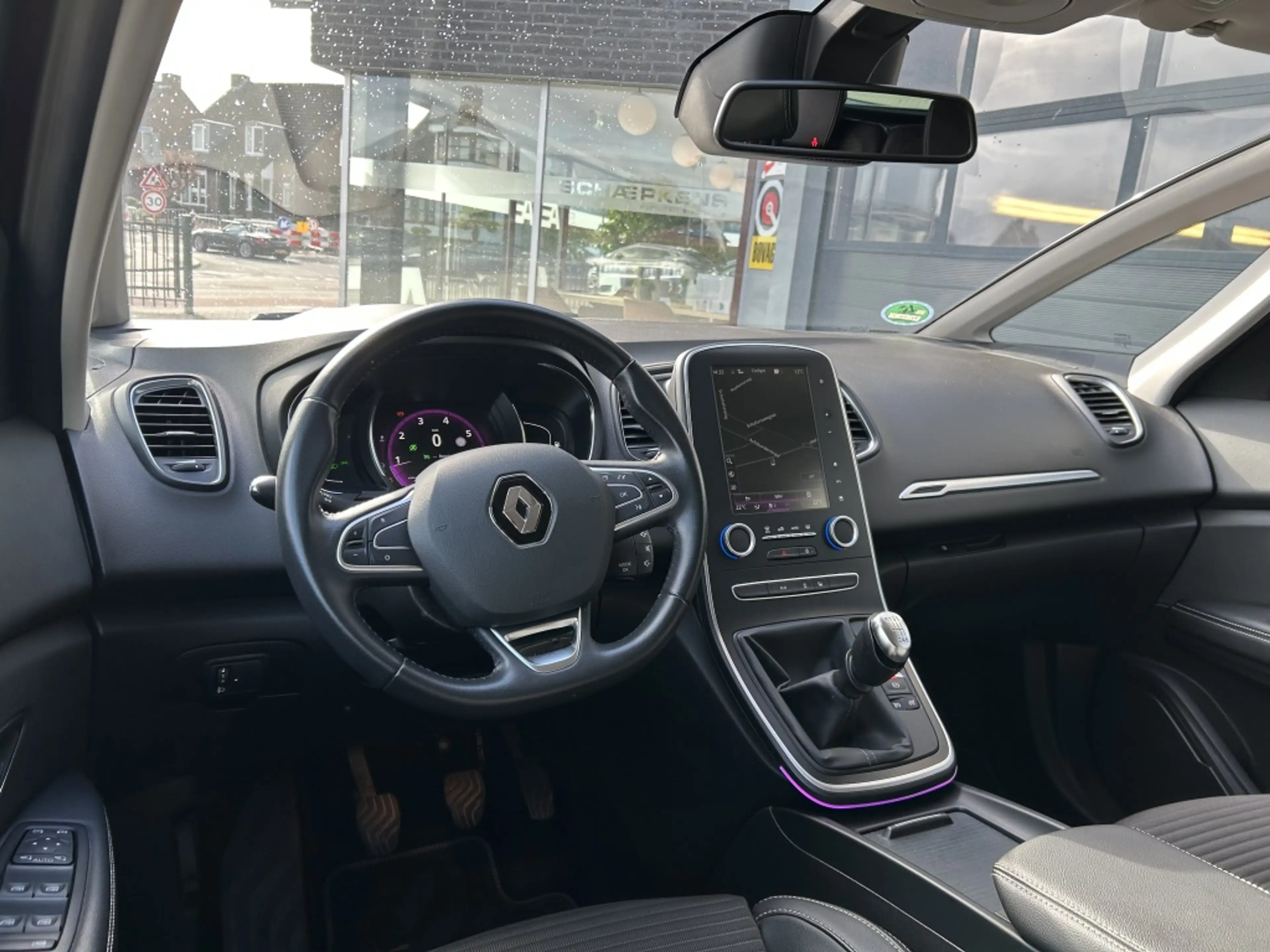 Renault Scenic 1.2 Energy TCe 130pk Bose — photo 19