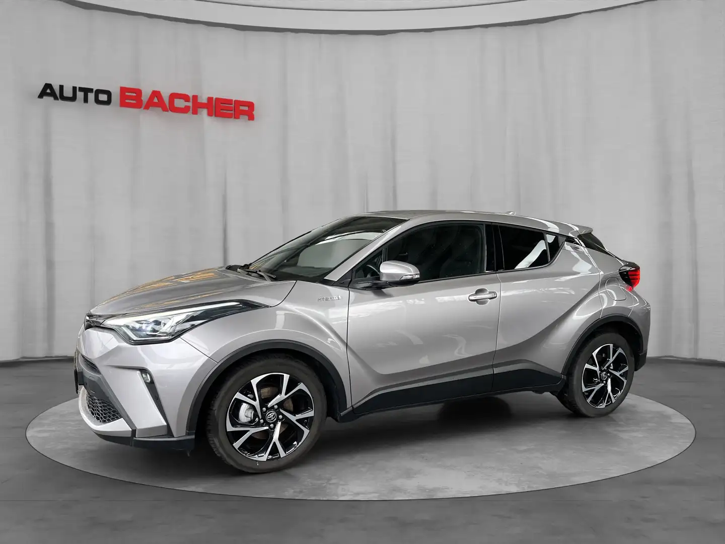 Toyota C-HR 1,8 l Hybrid Club Silber - 1