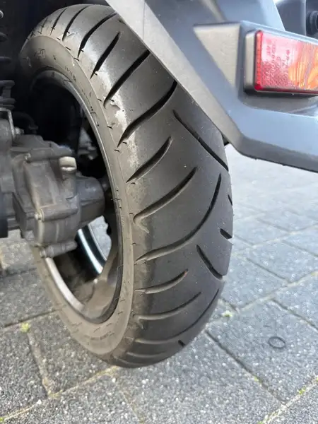 Yamaha NMAX - foto 7