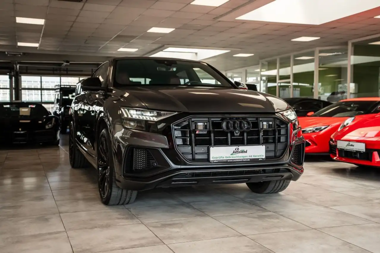 Audi SQ8