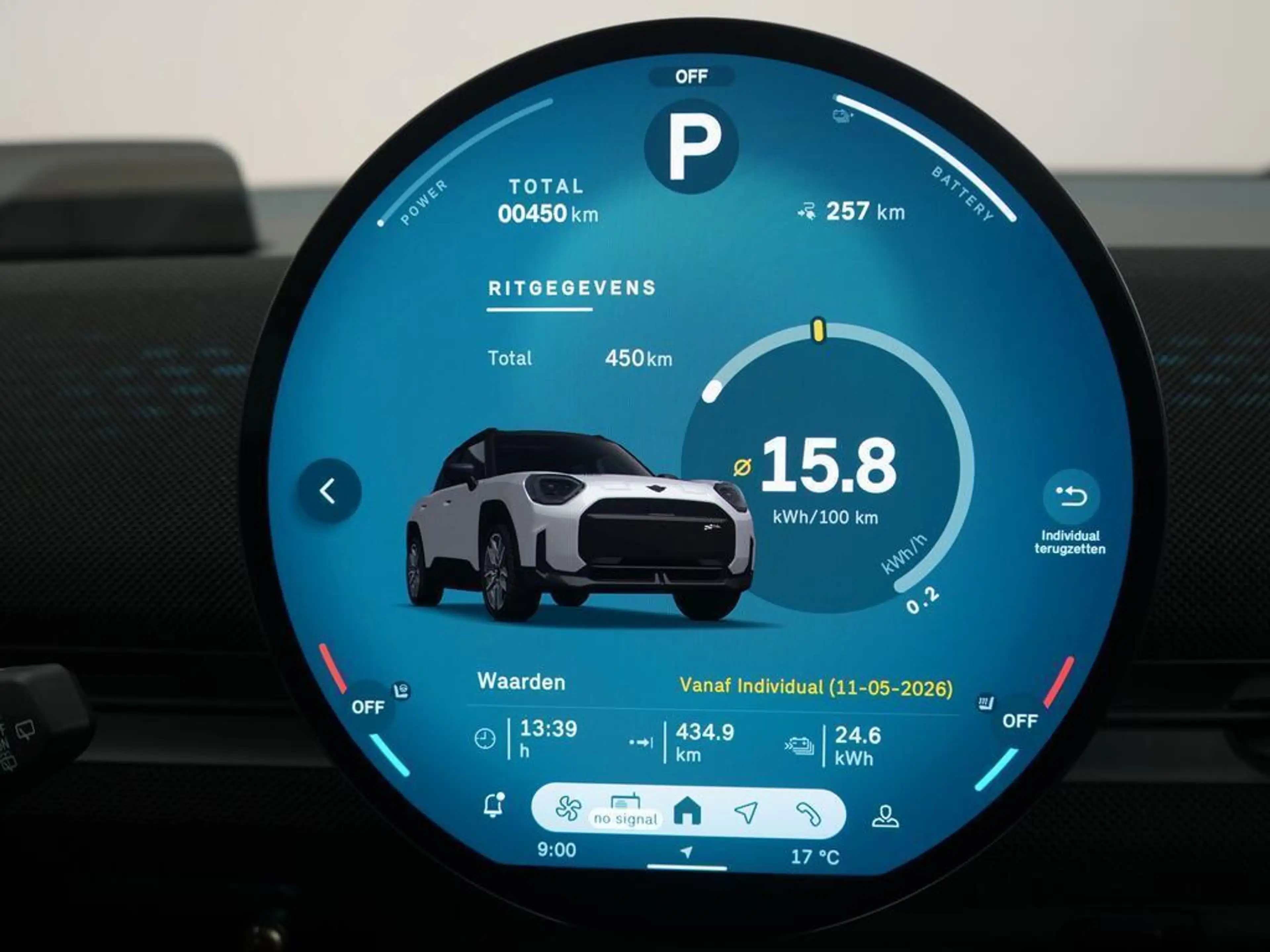 MINI Aceman E John Cooper Works M 42.5 kWh — photo 13
