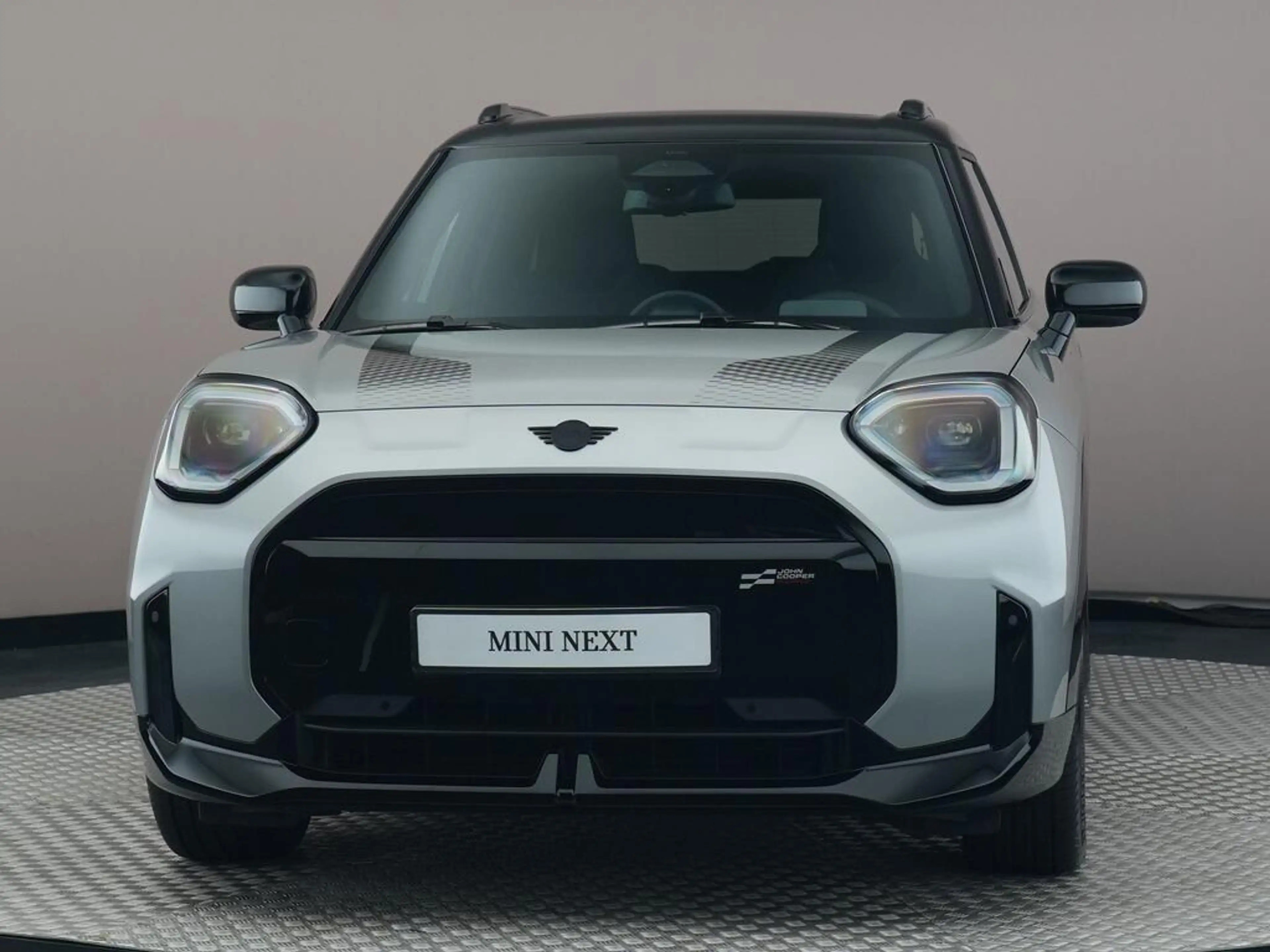 MINI Aceman E John Cooper Works M 42.5 kWh — photo 2