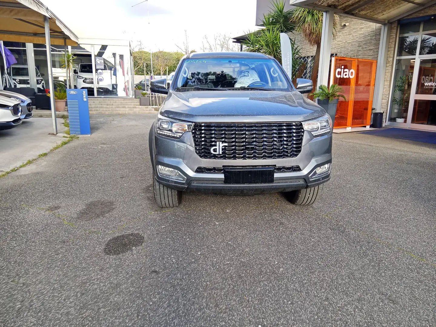 DR Automobiles PK8 2.0 turbo diesel 4x4 136cv Gris - 2