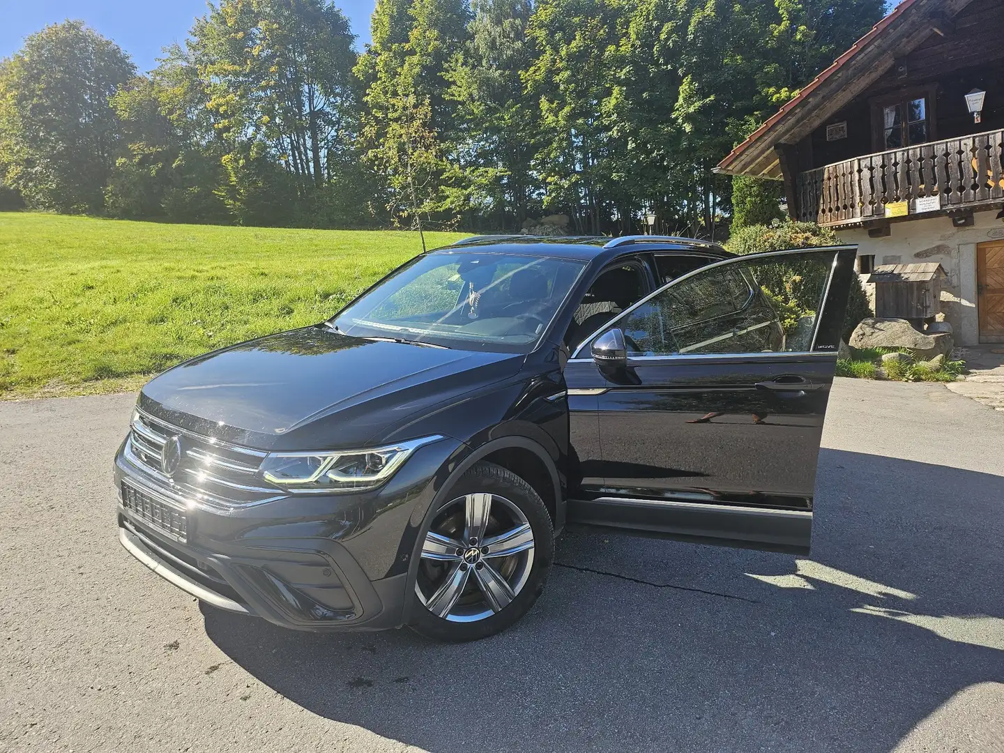Volkswagen Tiguan Allspace 2.0 TSI OPF 4Motion DSG Elegance - 1