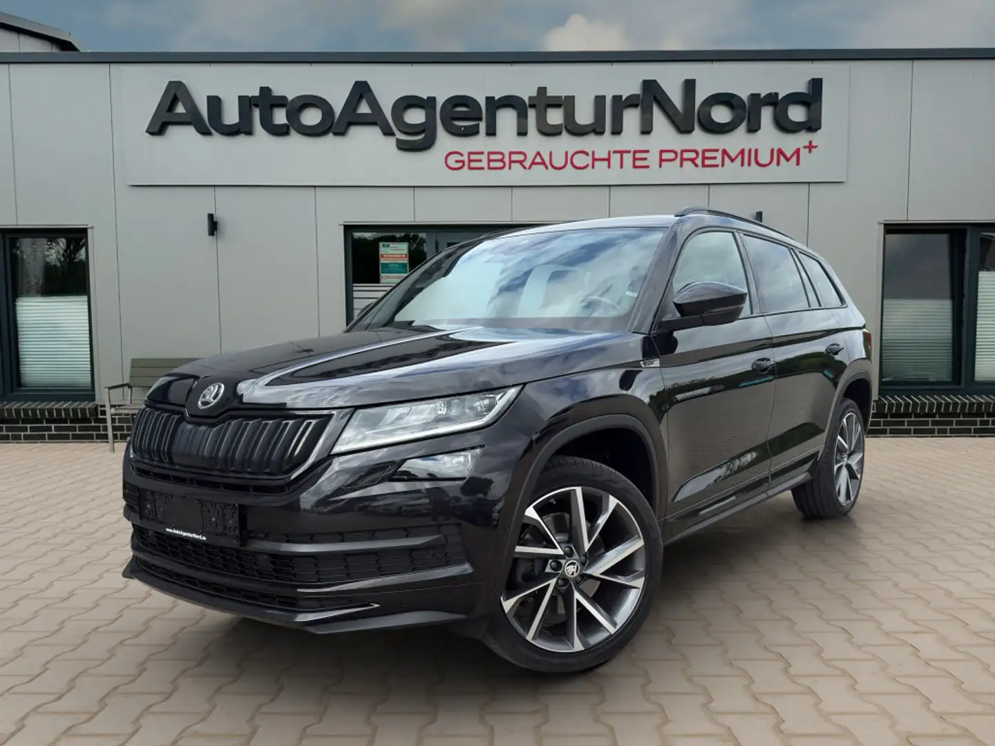 Skoda Kodiaq 2.0 TDI DSG Sportline 4x4 ACC+AHK+LED+SHZ Noir - 1