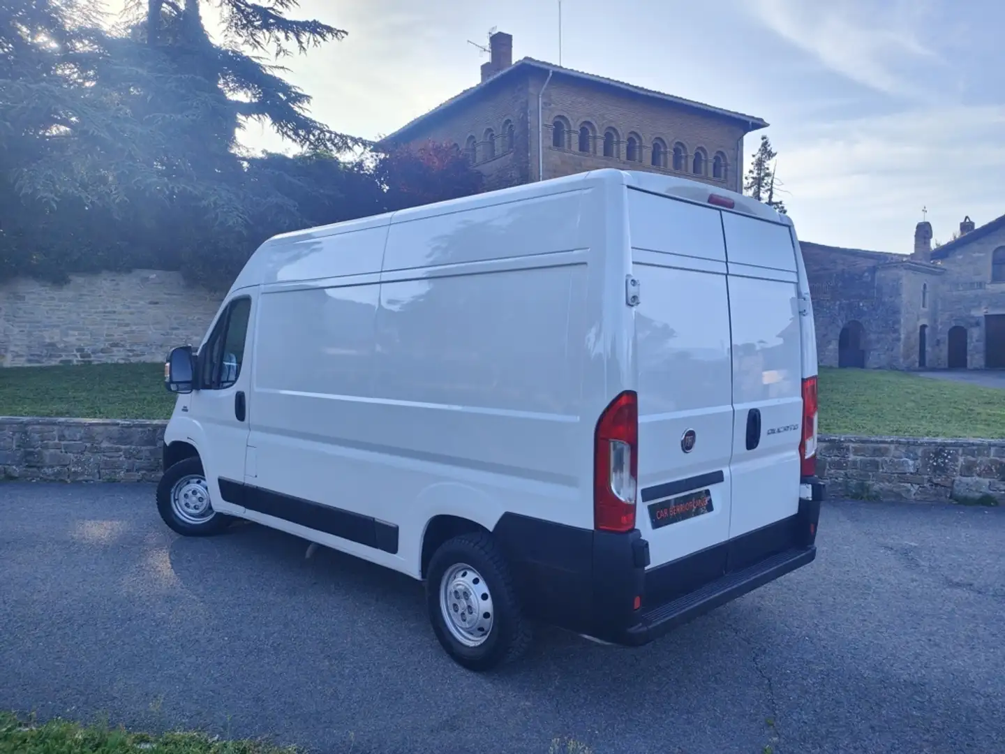 Fiat Ducato Fg. 35 2.3Mjt Medio T.A. 95kW Wit - 2
