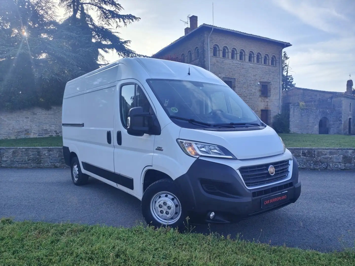 Fiat Ducato Fg. 35 2.3Mjt Medio T.A. 95kW Wit - 1