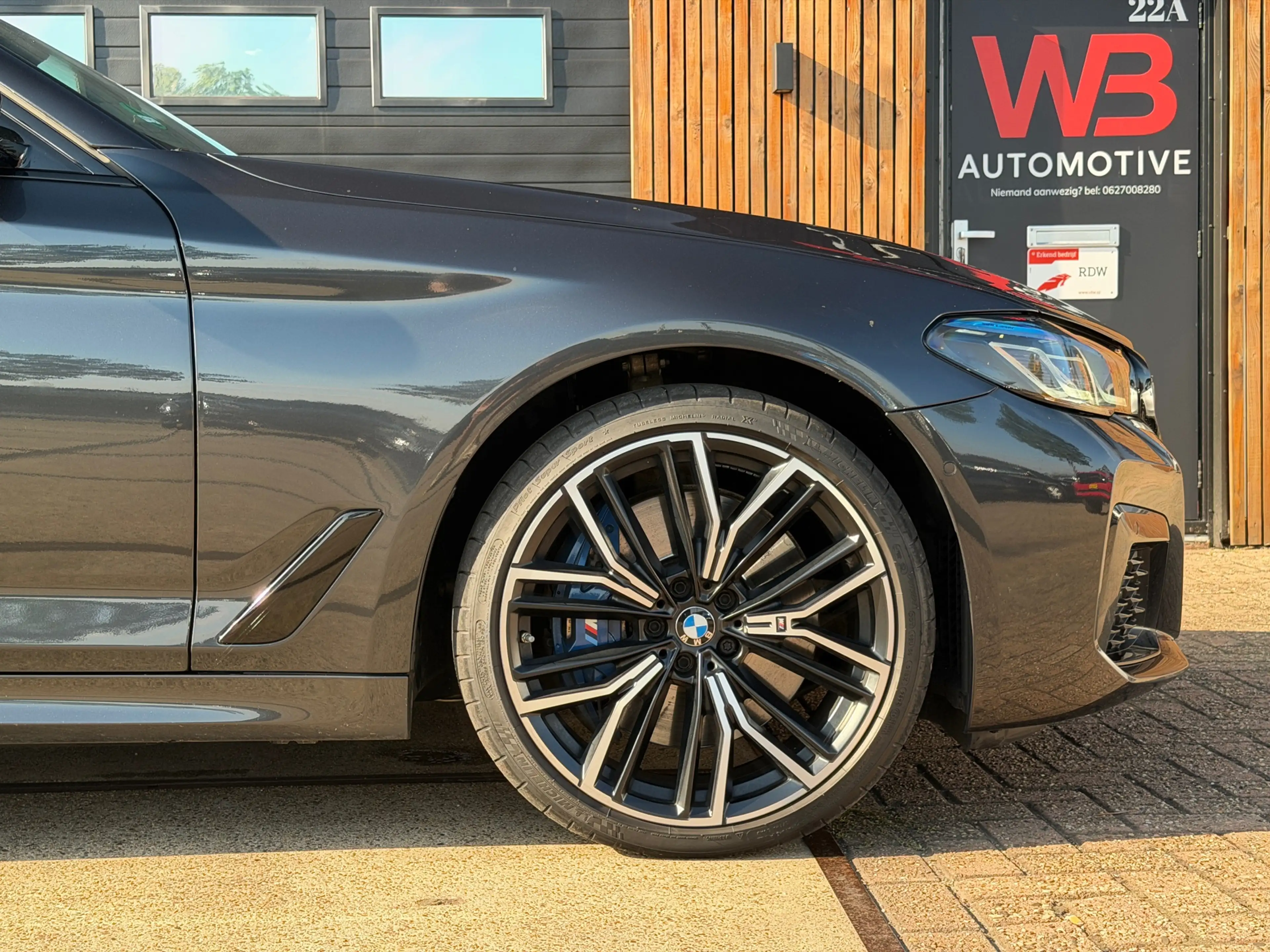 BMW 540 5-serie Touring 540d xDrive High Executive M-Sport — photo 15