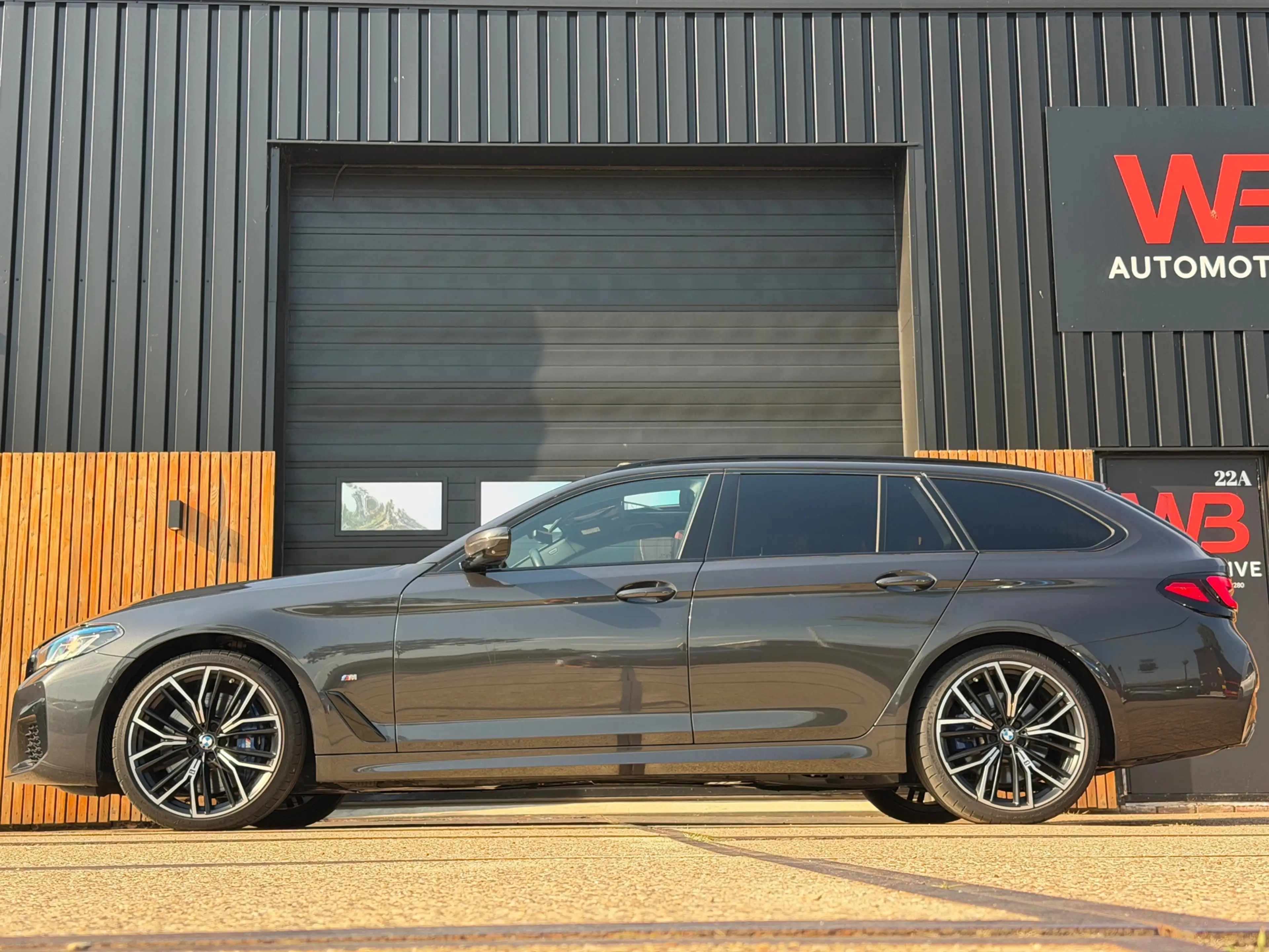 BMW 540 5-serie Touring 540d xDrive High Executive M-Sport — photo 5