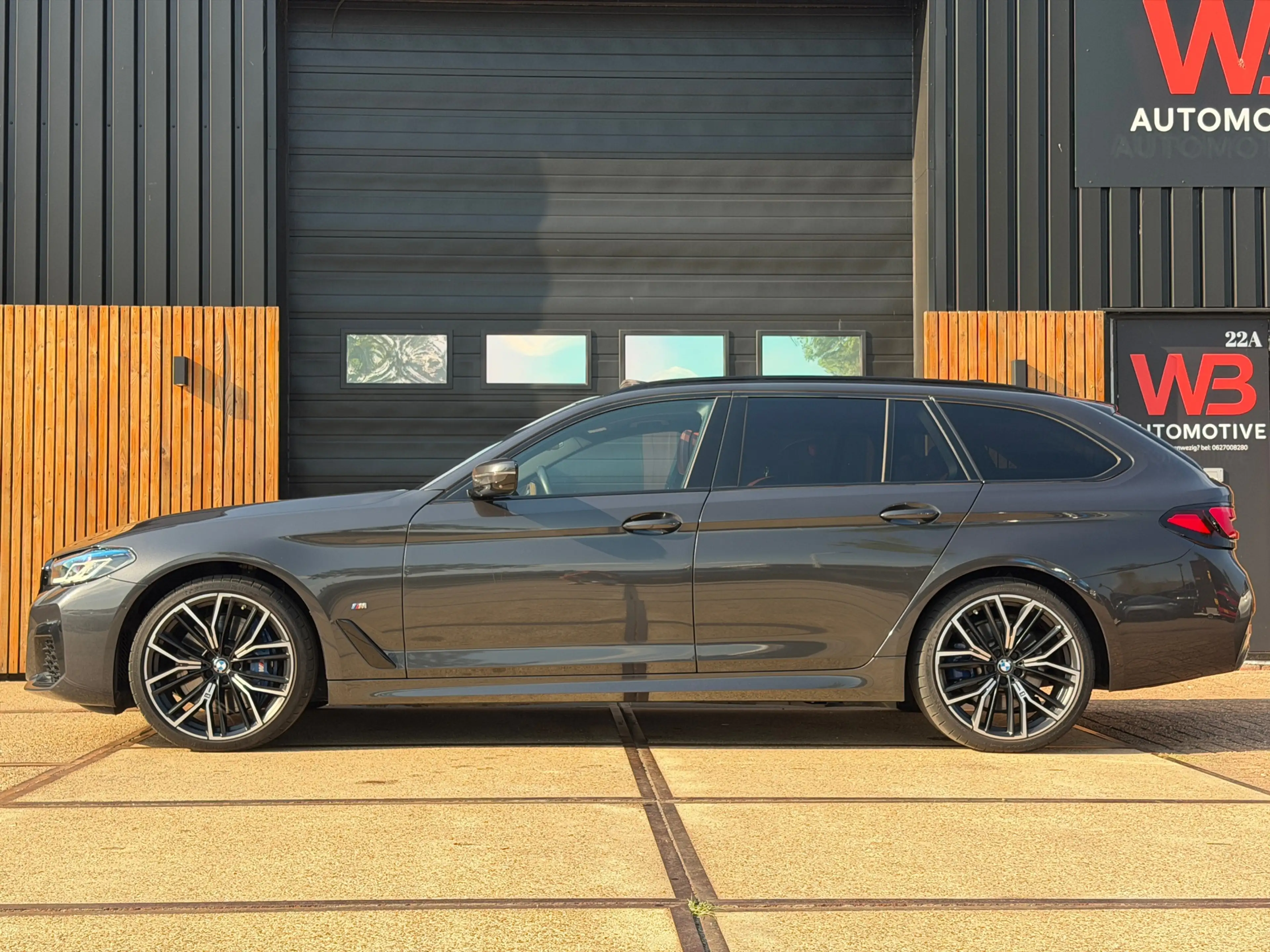 BMW 540 5-serie Touring 540d xDrive High Executive M-Sport — photo 4