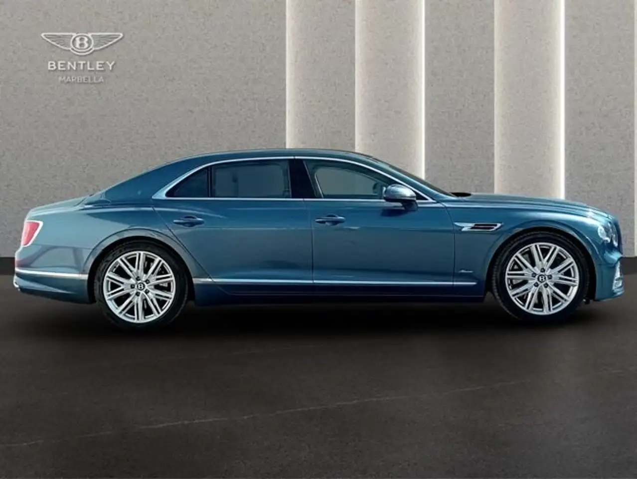 Bentley Flying Spur 2023