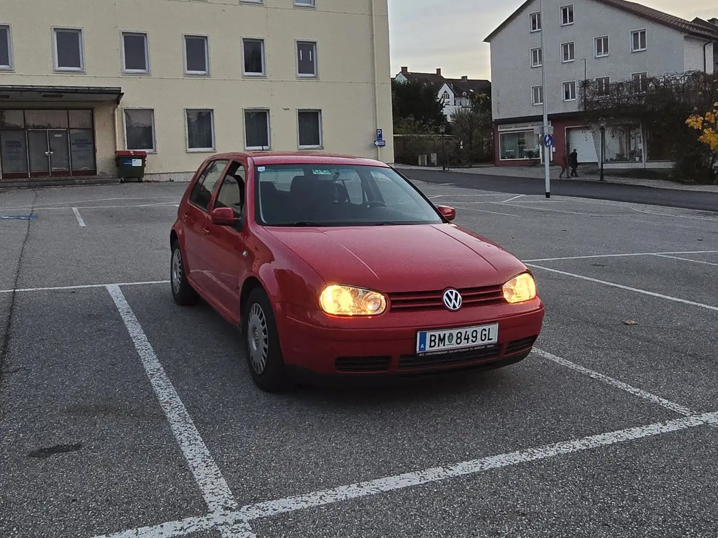 Volkswagen Golf Golf TDI Rot - 2