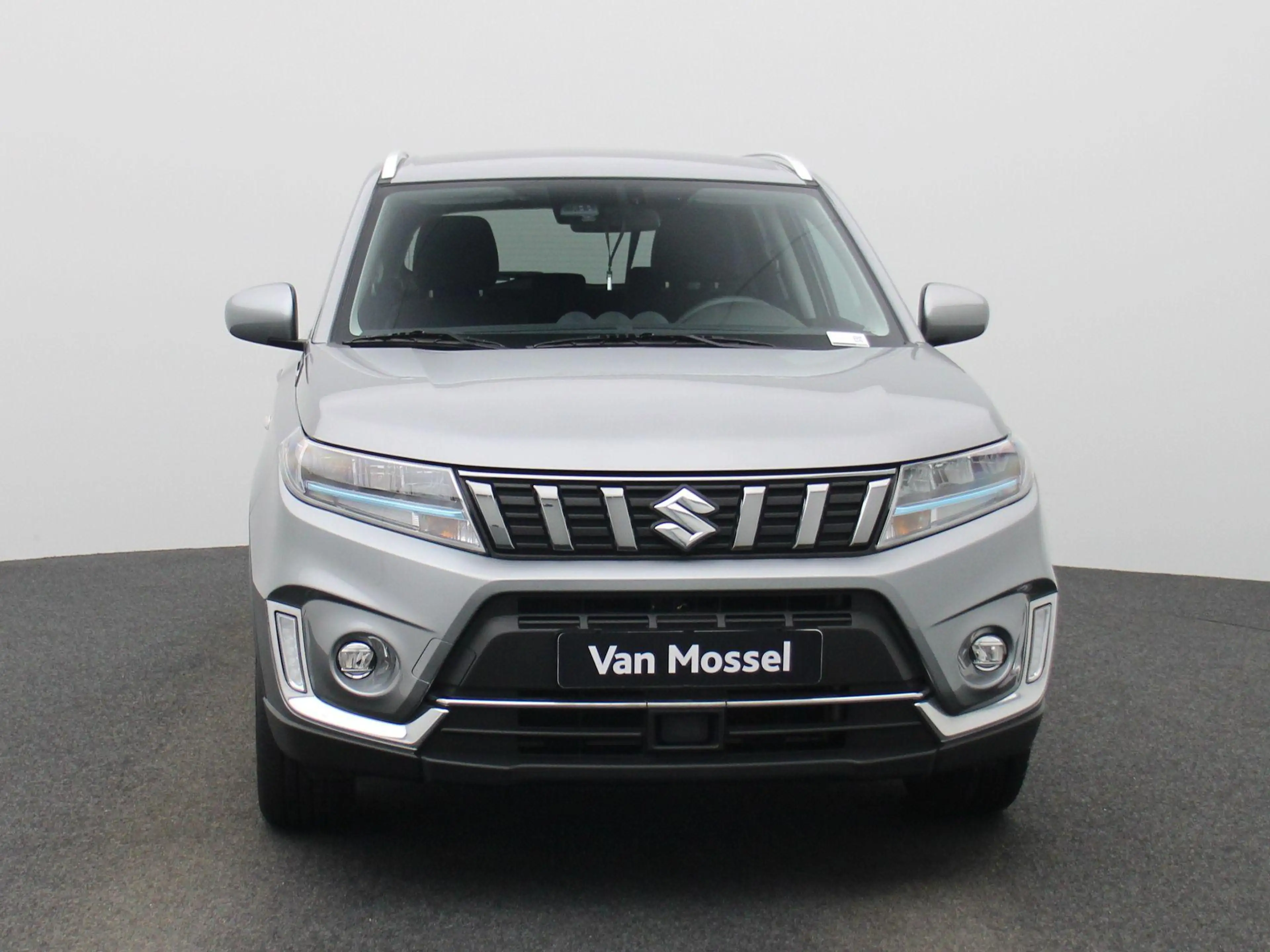 Suzuki Grand Vitara 1.5 Luxe+ 2WD automaat Camera | Zetelverwarming | — photo 3