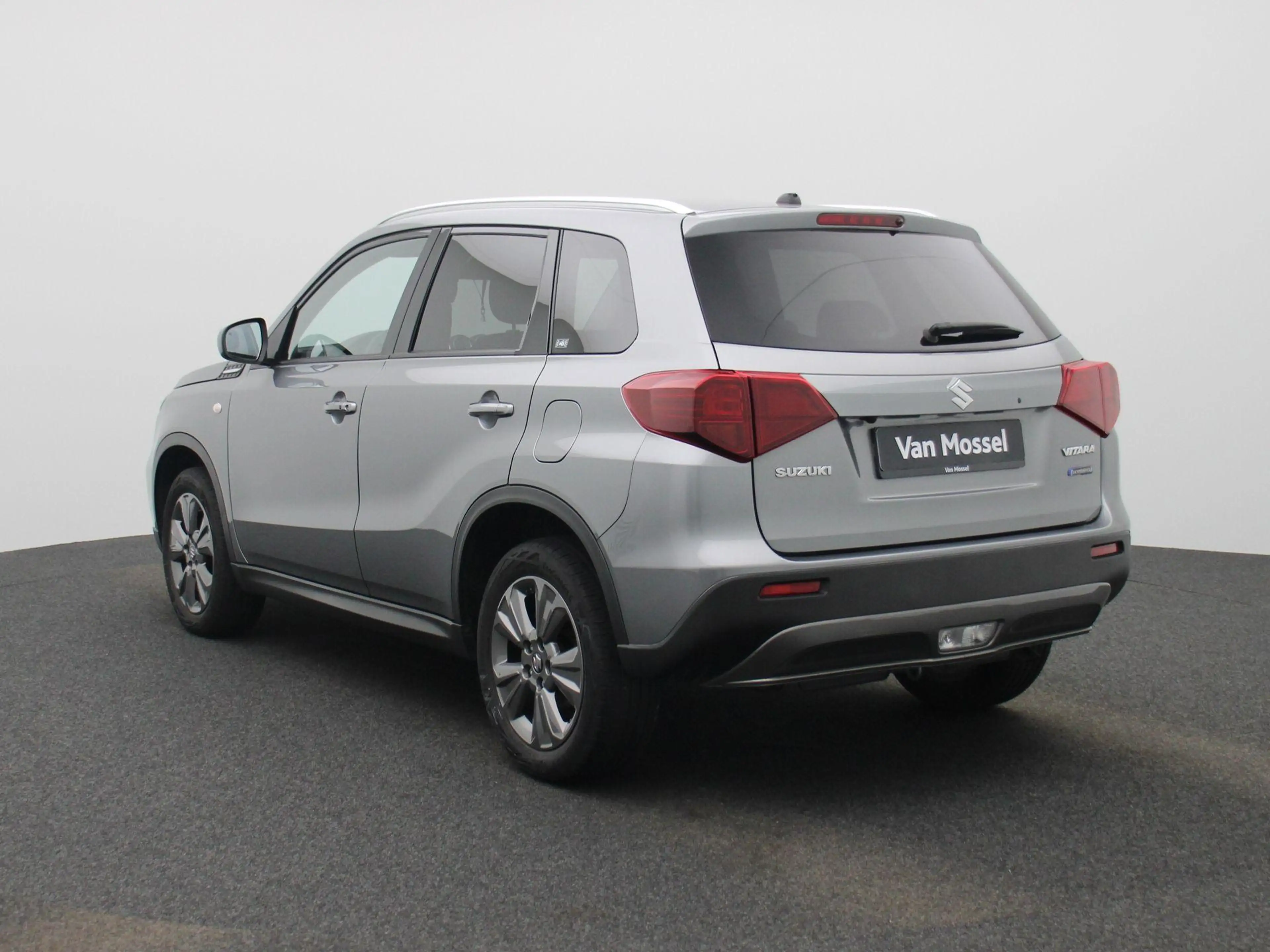 Suzuki Grand Vitara 1.5 Luxe+ 2WD automaat Camera | Zetelverwarming | — photo 2