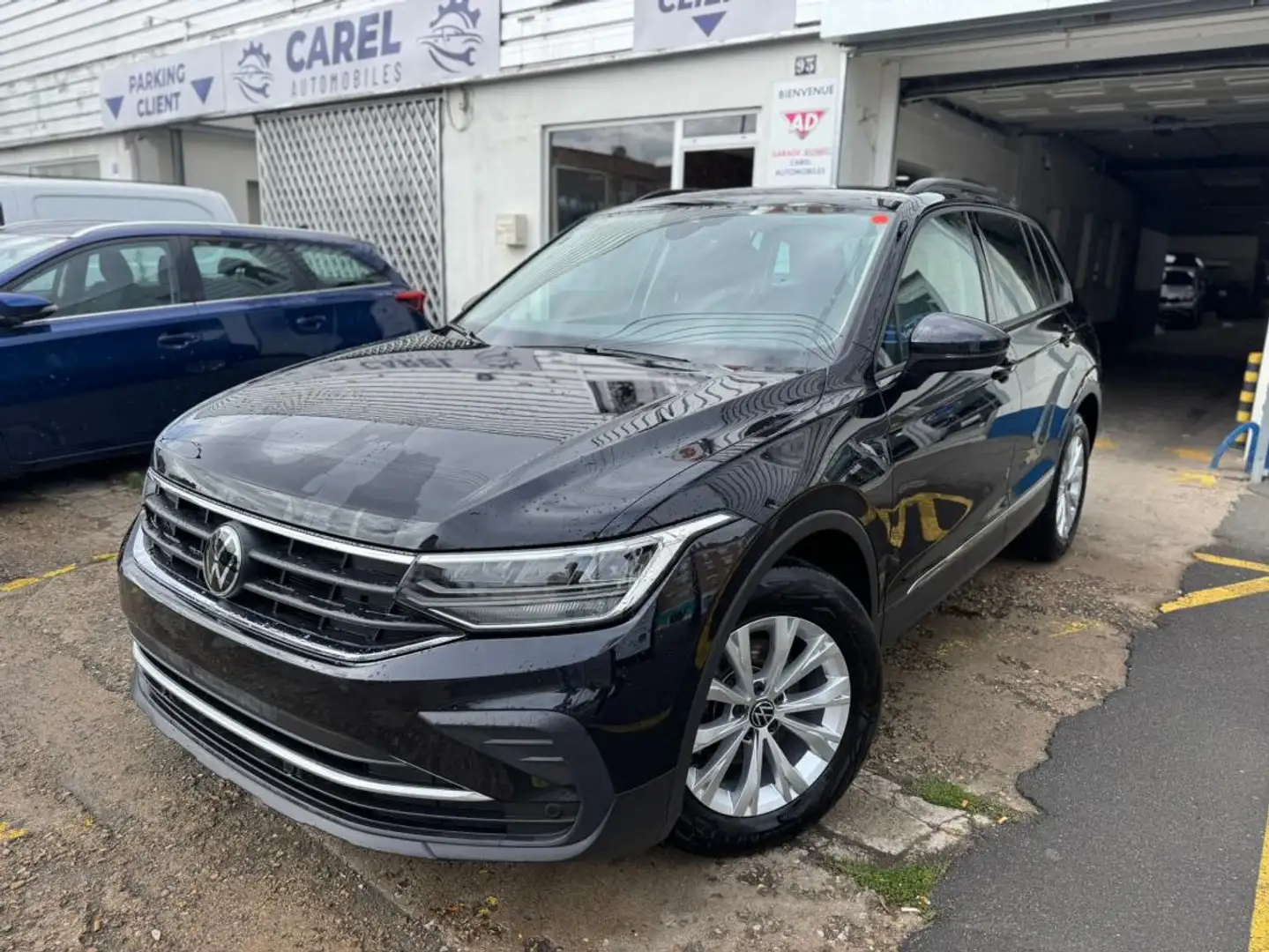 Volkswagen Tiguan 1.5 TSI DSG 150 LIFE Noir - 1