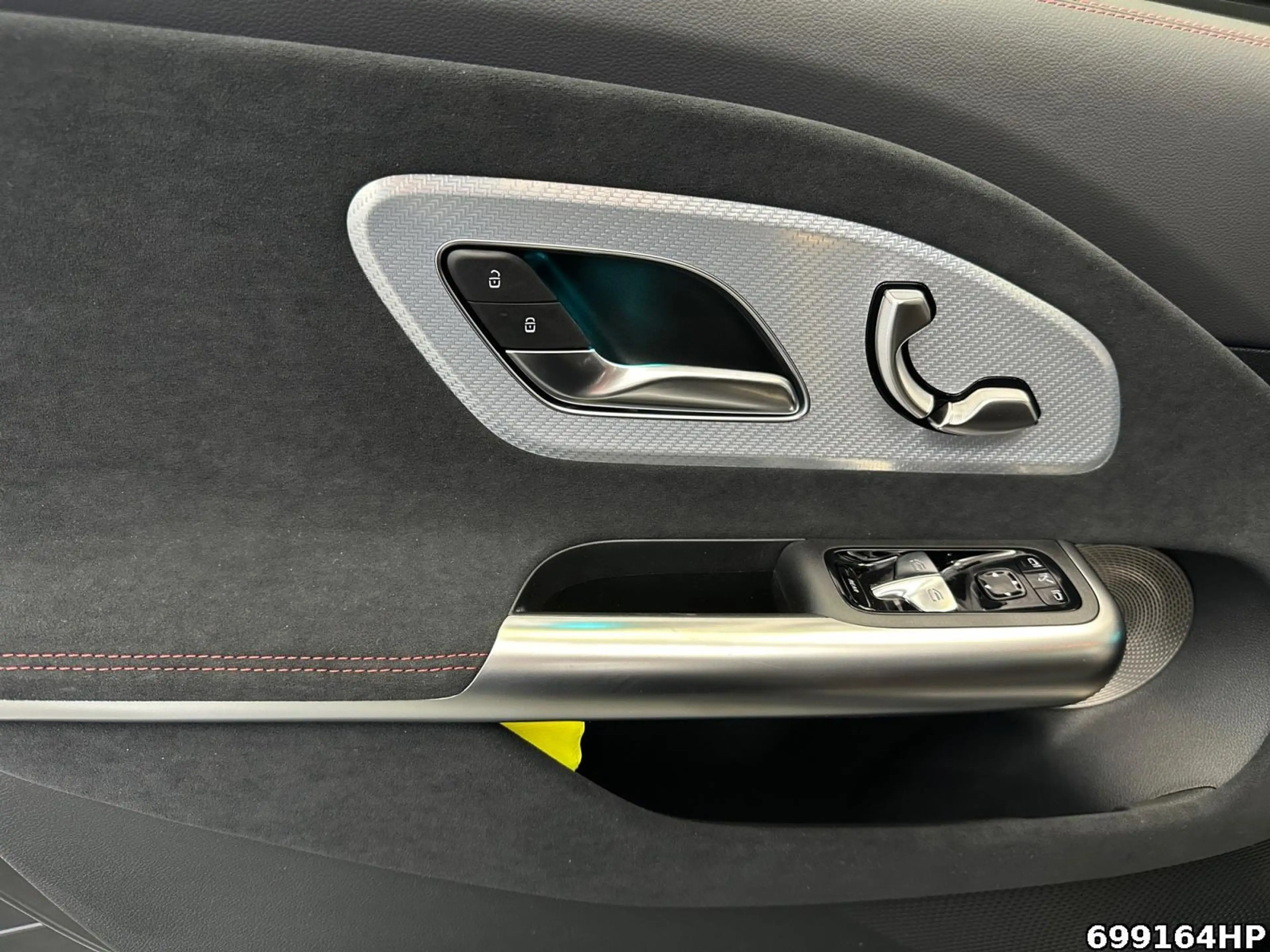 Mercedes-Benz CLA 200 Shooting Brake +AMG+HUD+360°+PREMIUM+ — photo 9
