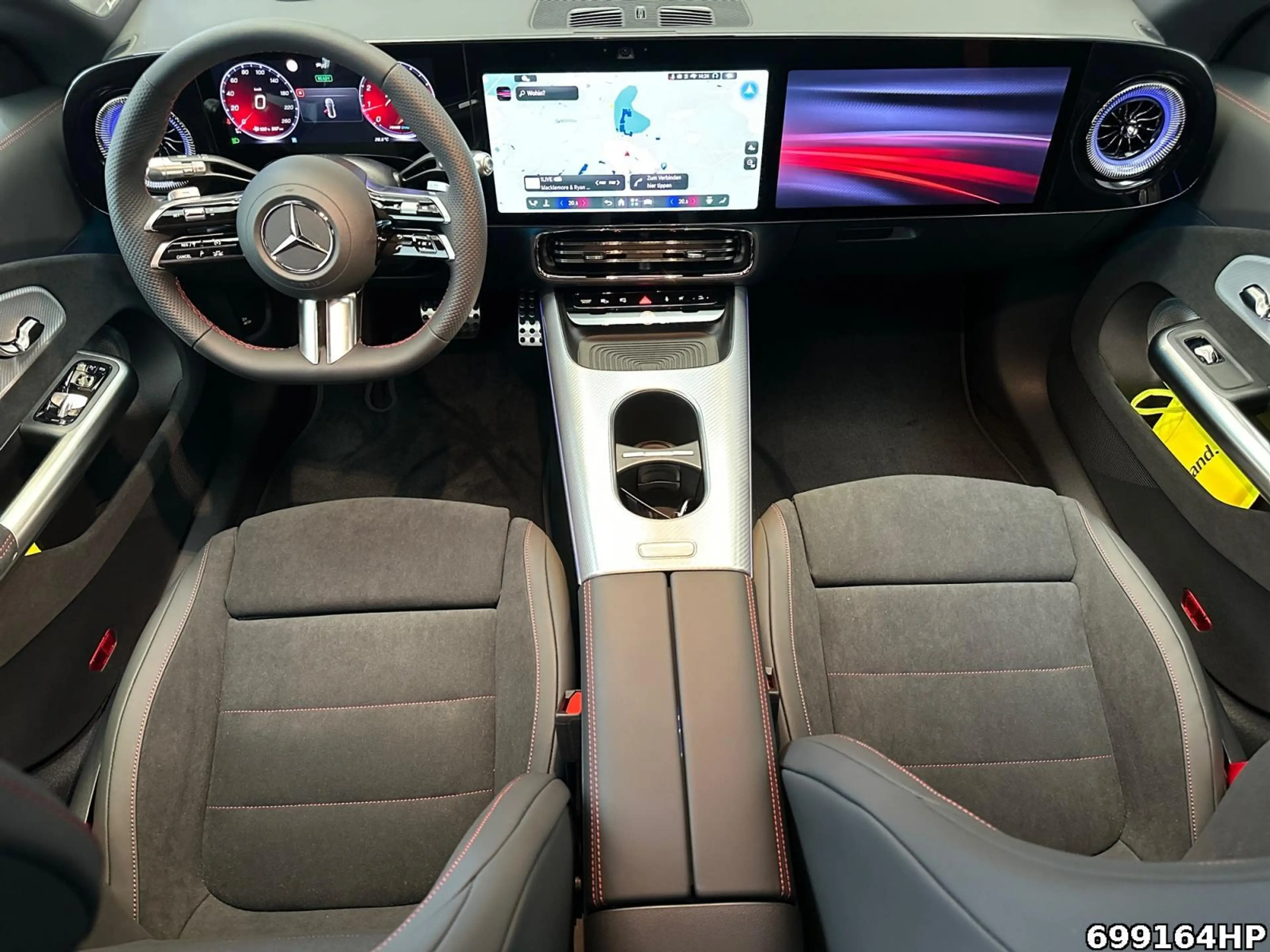 Mercedes-Benz CLA 200 Shooting Brake +AMG+HUD+360°+PREMIUM+ — photo 12