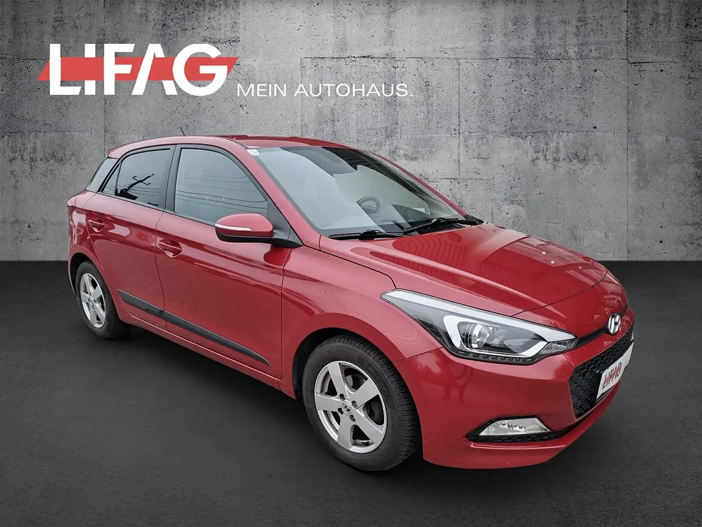 Hyundai i20 1,25 Go Rouge - 1