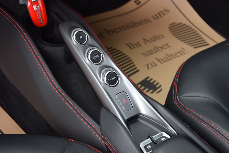Ferrari F8 Tributo *Lift*Carbon LED*Kamera*Alcantara* — photo 10