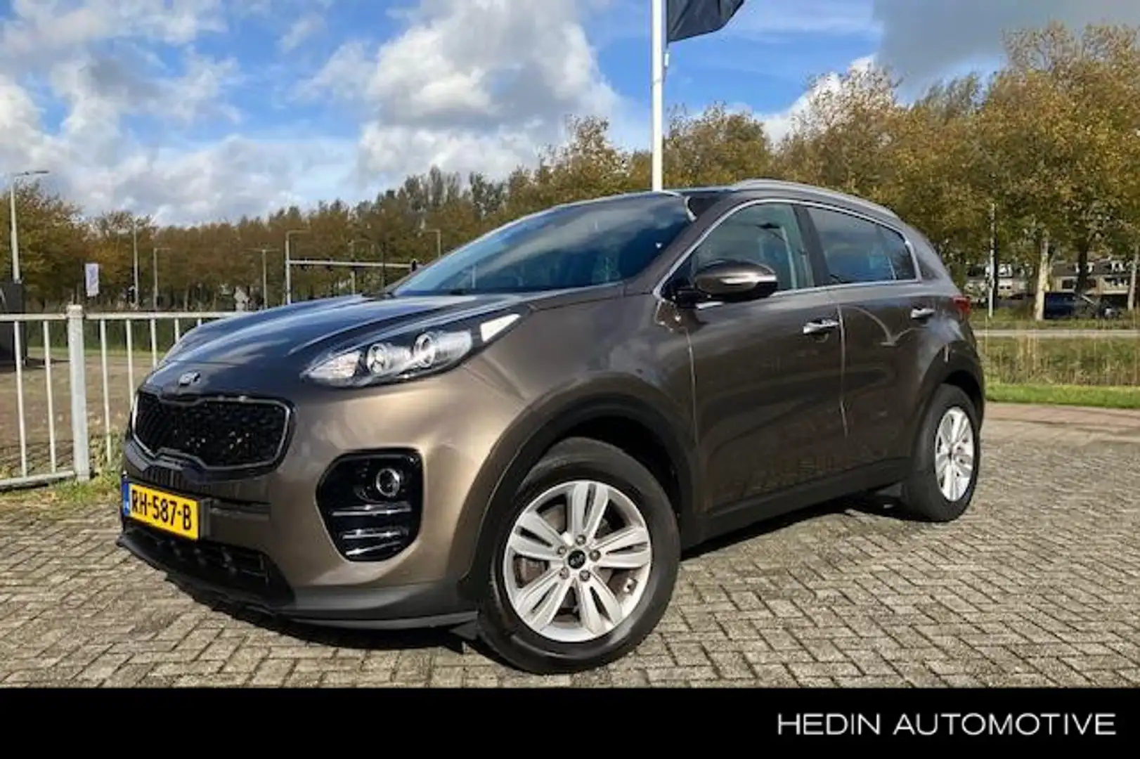 Kia Sportage 1.6 GDI 132PK DynamicLine Brun - 1