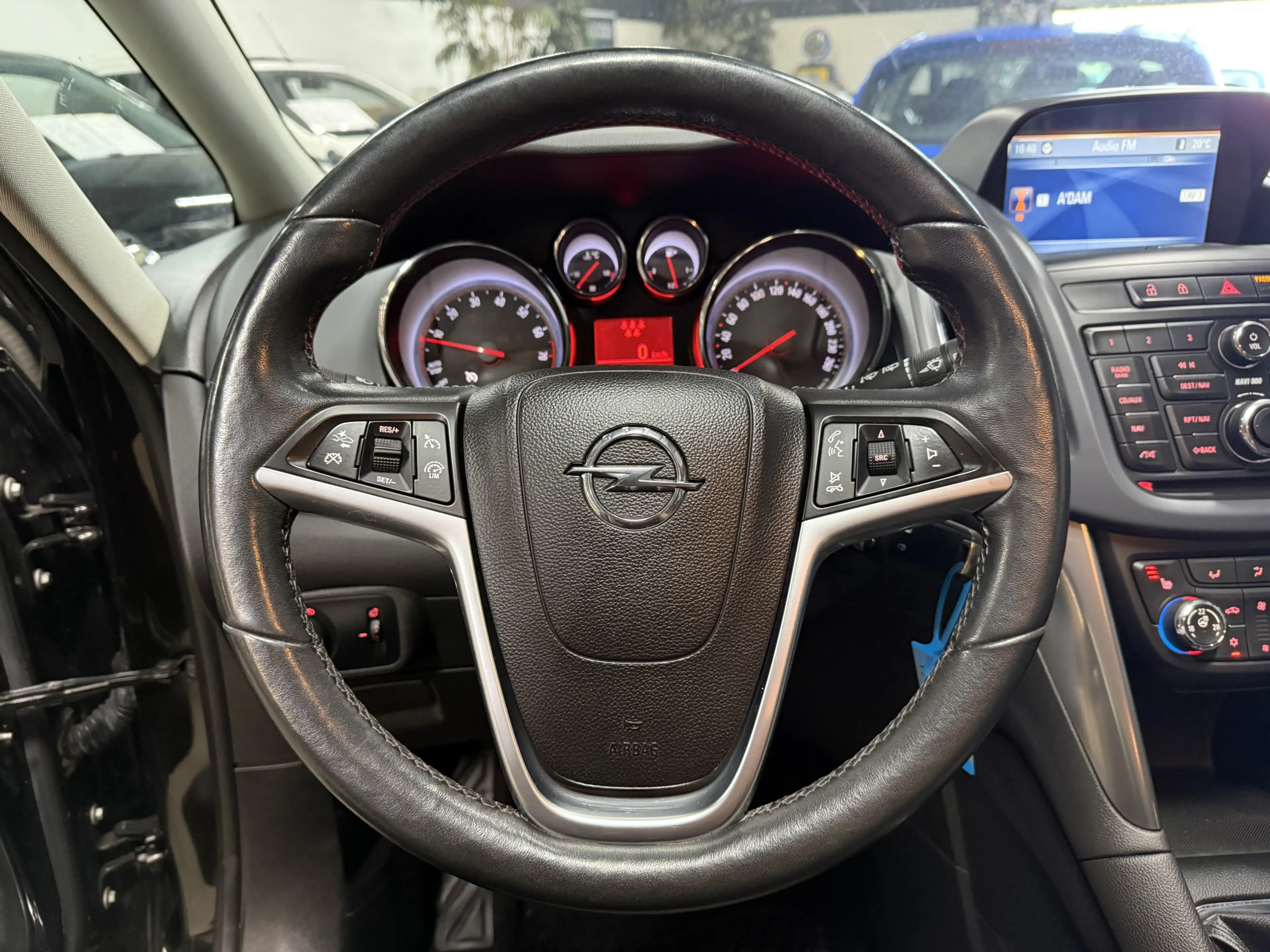 Opel Zafira Tourer 1.4 Cosmo 7p. // Panodak // Half Leer // 18 inch — photo 13