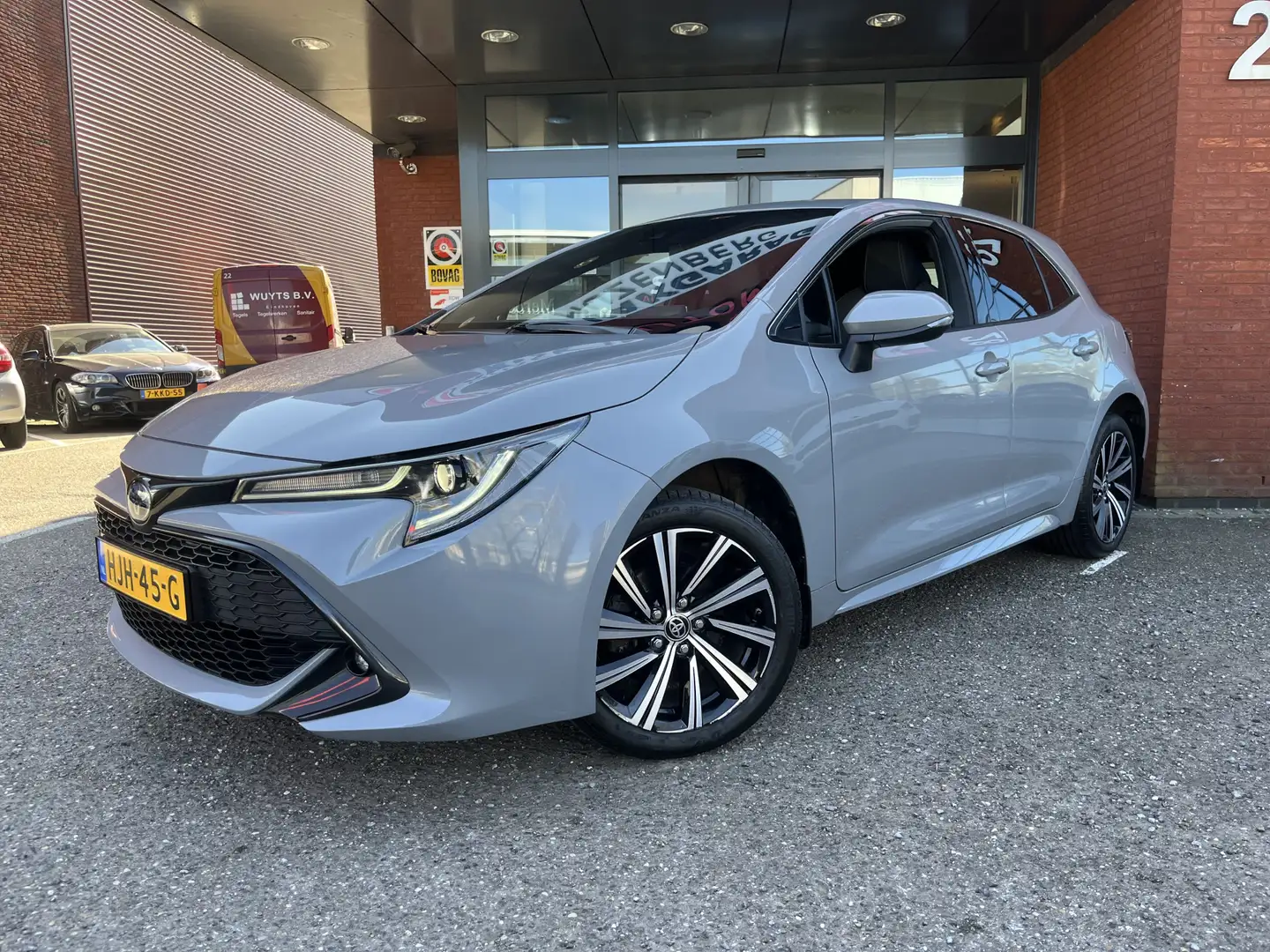 Toyota Corolla 1.8 Hybrid Dynamic // FULL LED // HALF LEDER // AD Gris - 2