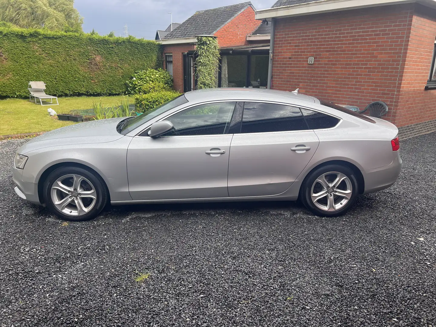 Audi A5 2.0 TDI Sportback DPF / NAVI Gris - 2