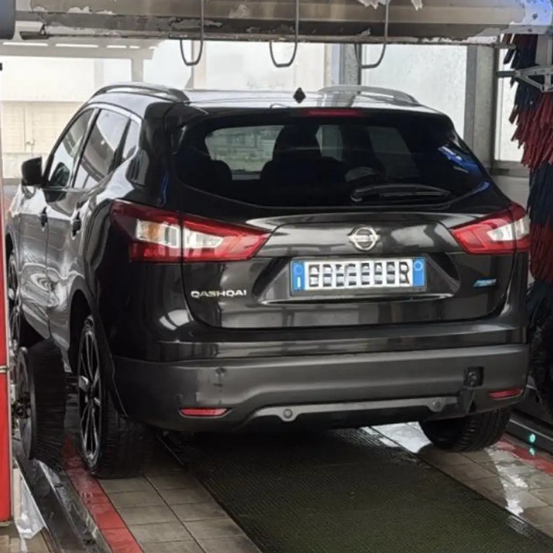 Nissan Qashqai 1.5 dci Tekna 110cv - 2
