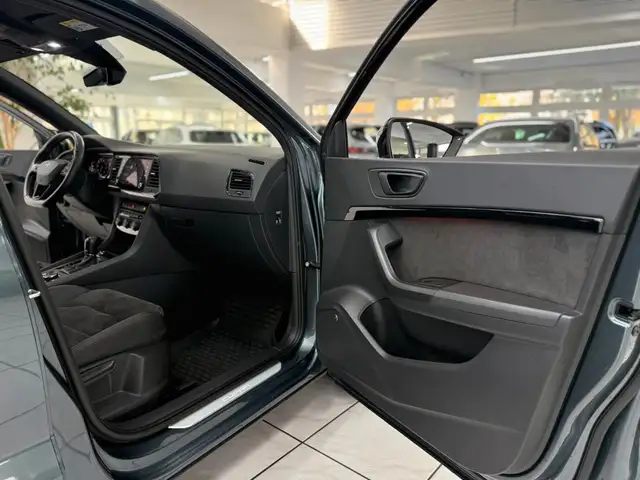 Cupra Ateca view 10
