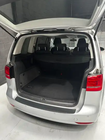 Volkswagen Touran 1.4 TSI Edition 2011, foto 12
