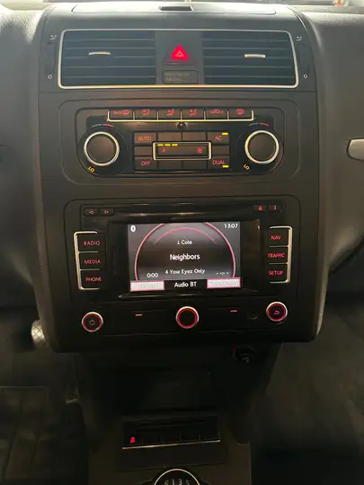Volkswagen Touran 1.4 TSI Edition 2011, foto 6