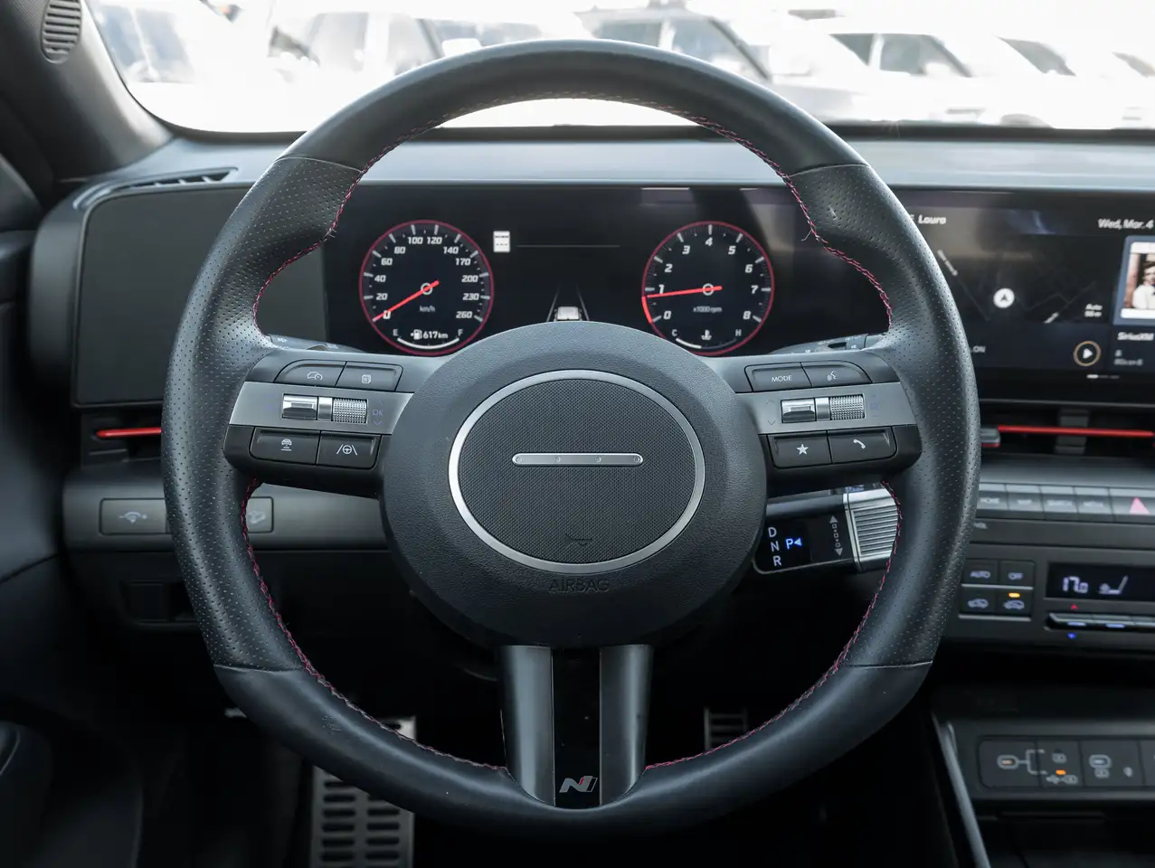 Hyundai KONA снимка Hyundai KONA