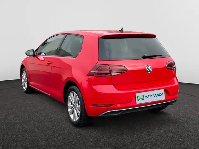 Volkswagen Golf view 2