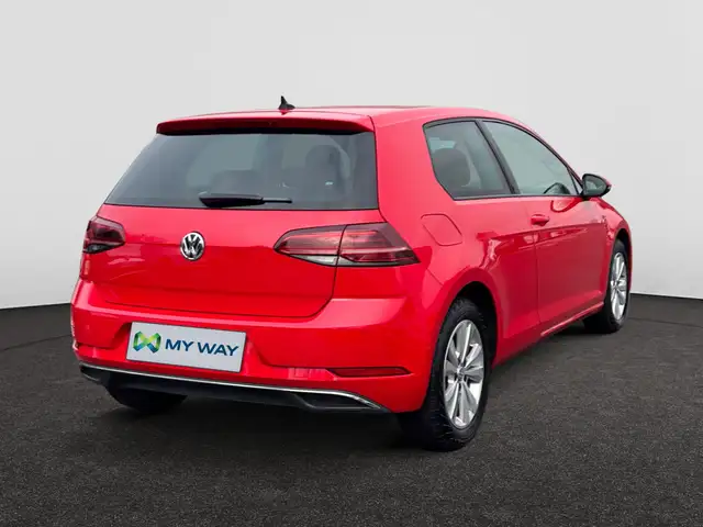 Volkswagen Golf view 5