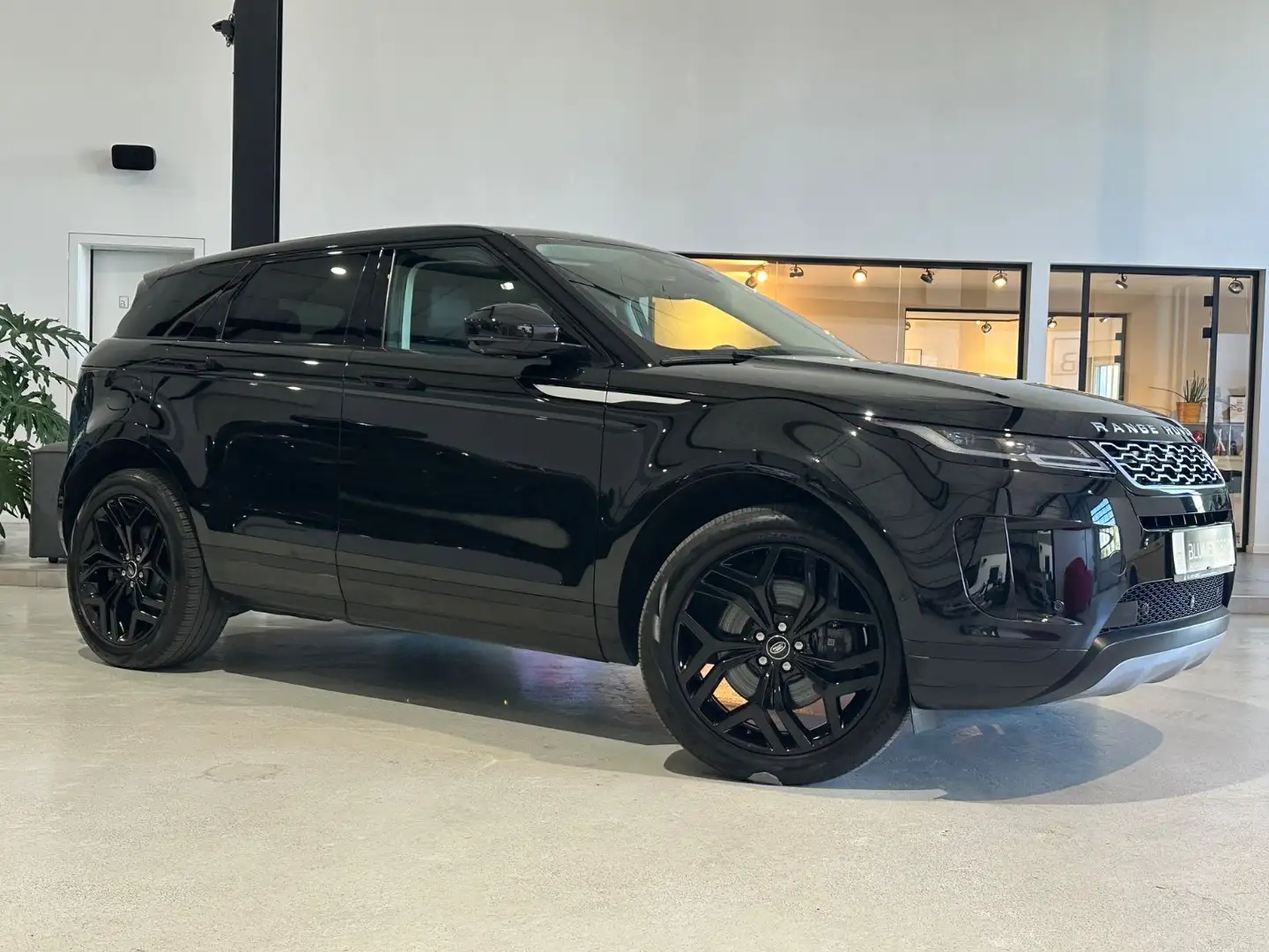 Land Rover Range Rover Evoque SE Hybrid *Meridian,Virtual* Schwarz - 2