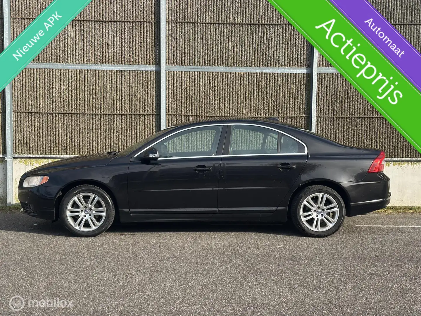 Volvo S80 2.5 T YOUNGTIMER/NWEAPK|AUTOMAAT Noir - 2